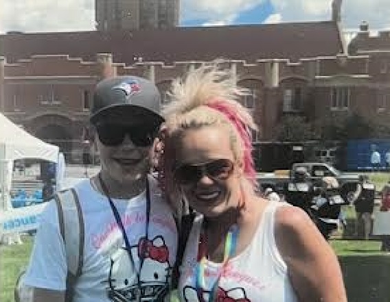 Raeleen Minchuk Prokopetz, peritoneal mesothelioma survivor, and her son