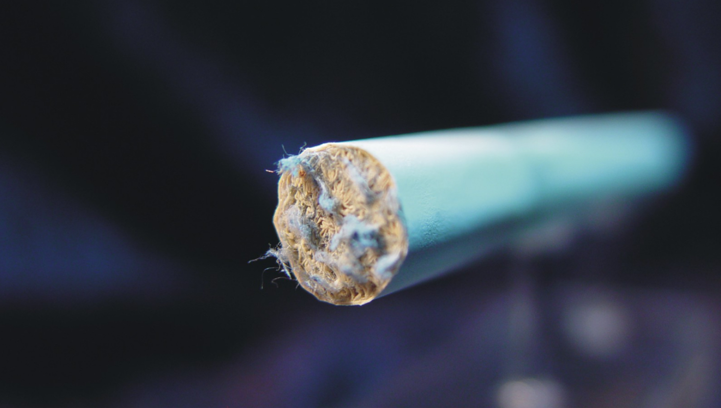 Asbestos in a cigarette filter